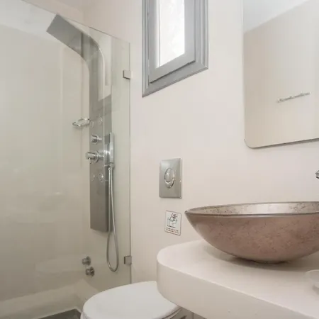 Lejlighed Depis & Naxos City