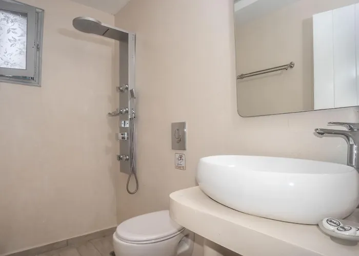 アパート Depis & Naxos City