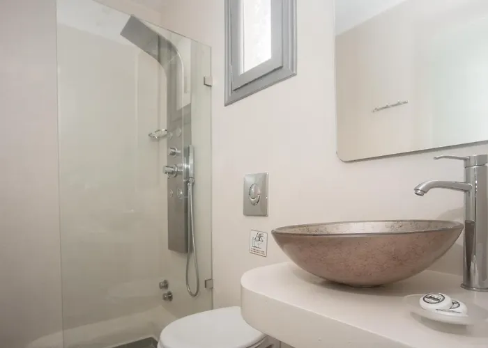 アパート Depis & Naxos City