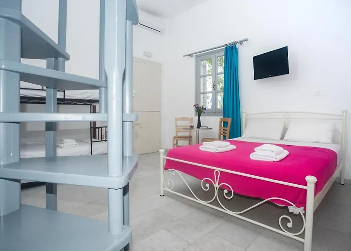 アパート Depis & Naxos City